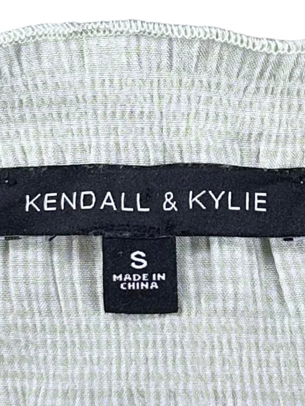 Kendall & Kylie Light Green Long Bell Sleeve Smocked Cropped Top Size S - Picture 6 of 8